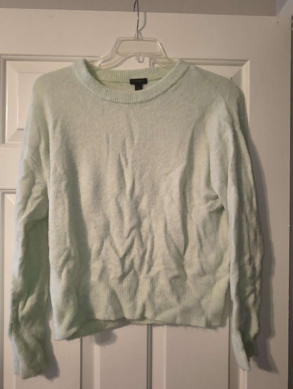 Ann Taylor Factory sweater size L.